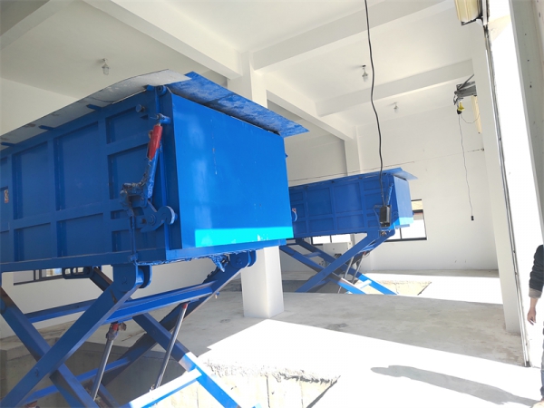 地埋式垃圾压缩站（底举）